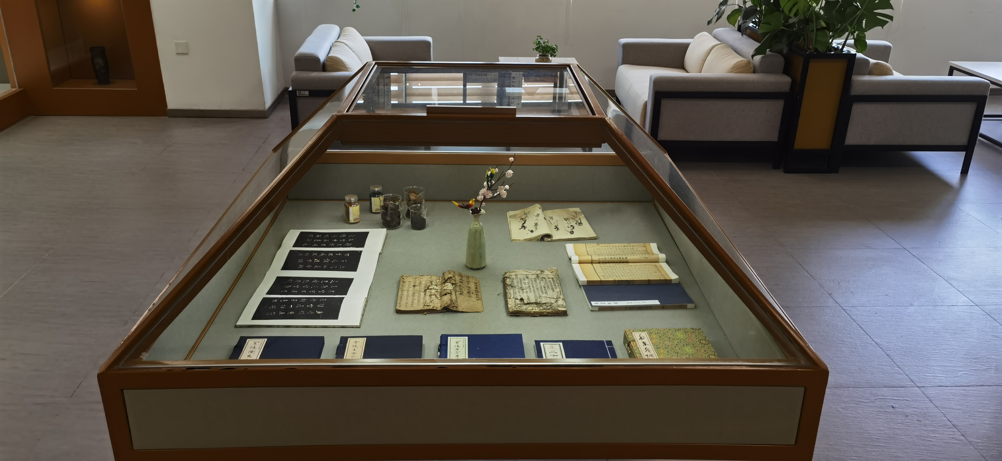 3.3 調(diào)研+封面.jpg